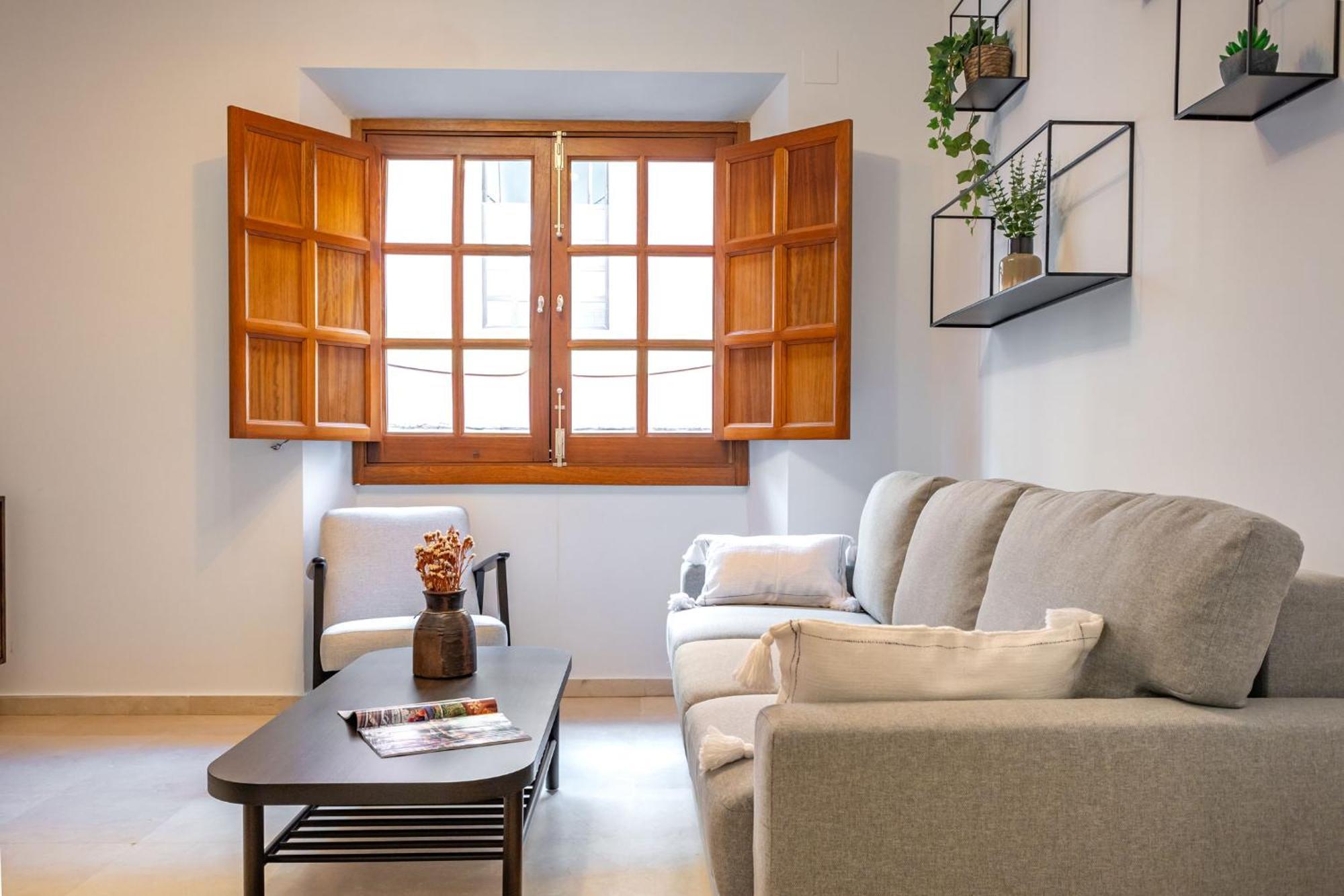 Charming 2 Bedroom Apartment At San Marcos Plaza By Ocityzen セビリア エクステリア 写真