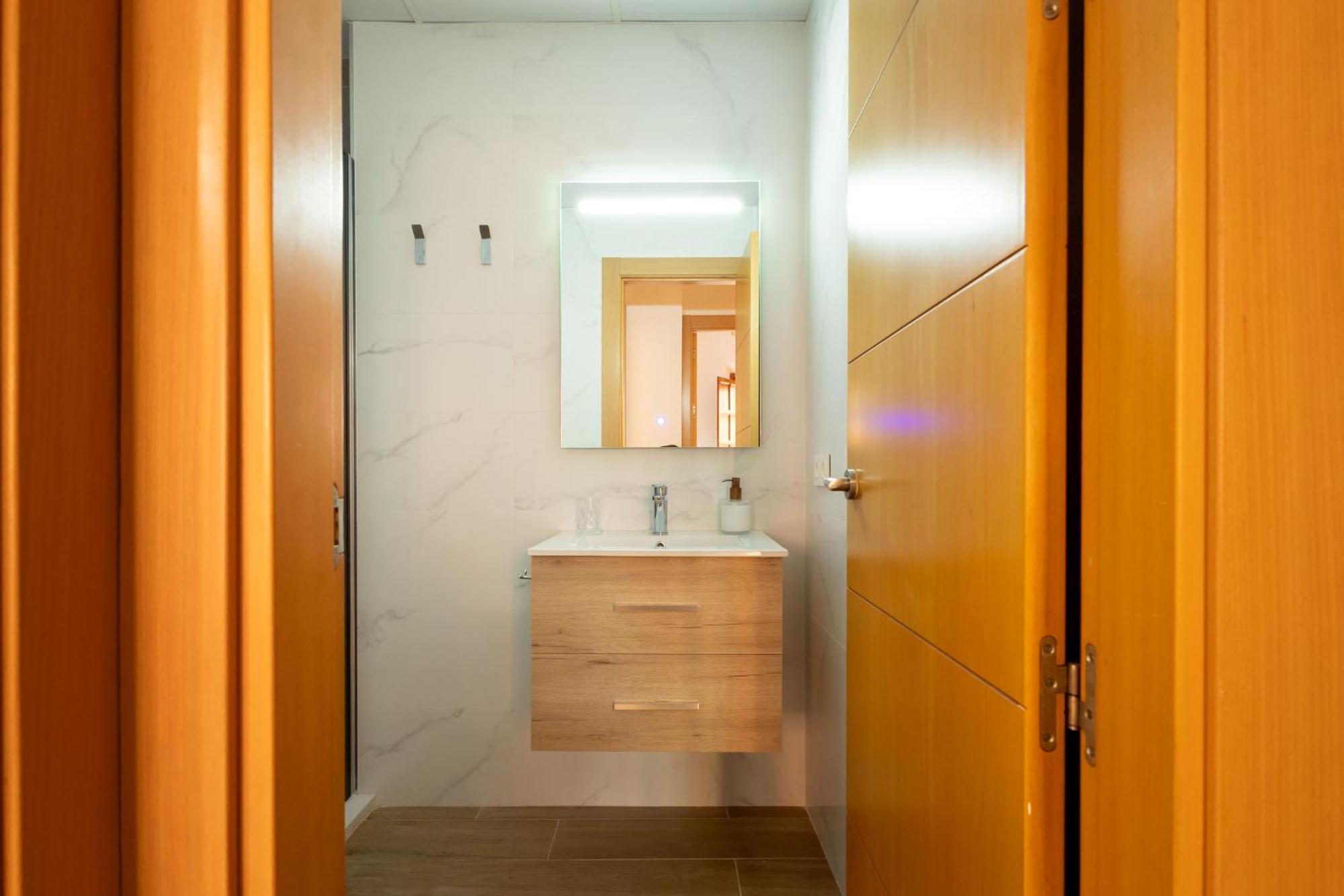 Charming 2 Bedroom Apartment At San Marcos Plaza By Ocityzen セビリア エクステリア 写真
