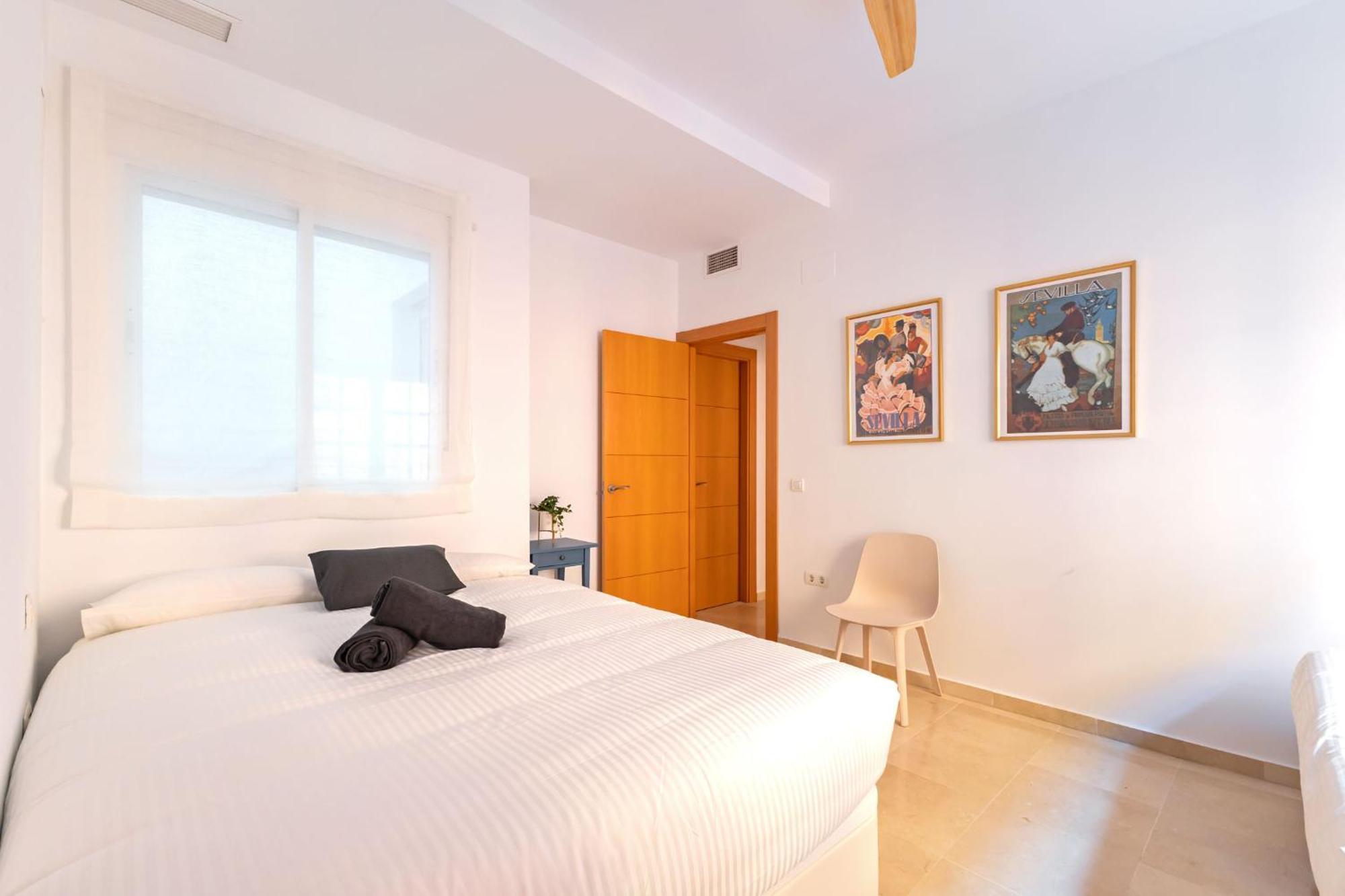 Charming 2 Bedroom Apartment At San Marcos Plaza By Ocityzen セビリア エクステリア 写真