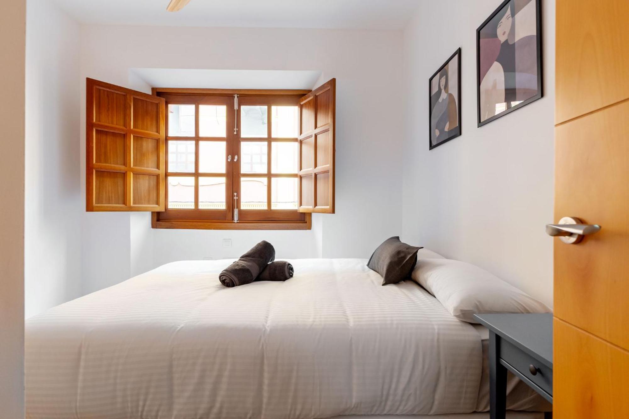 Charming 2 Bedroom Apartment At San Marcos Plaza By Ocityzen セビリア エクステリア 写真