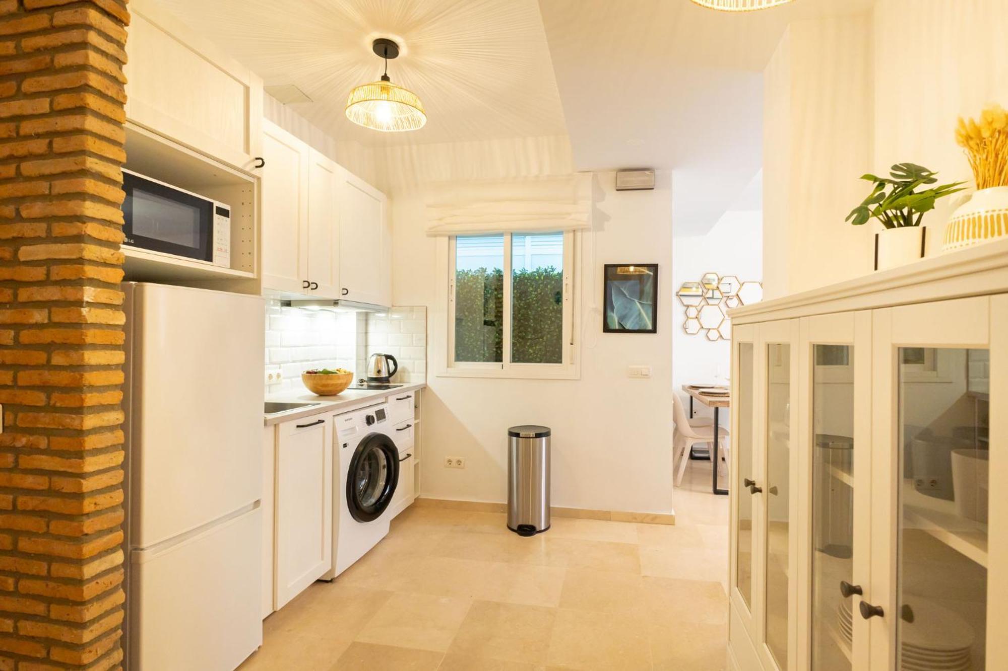 Charming 2 Bedroom Apartment At San Marcos Plaza By Ocityzen セビリア エクステリア 写真