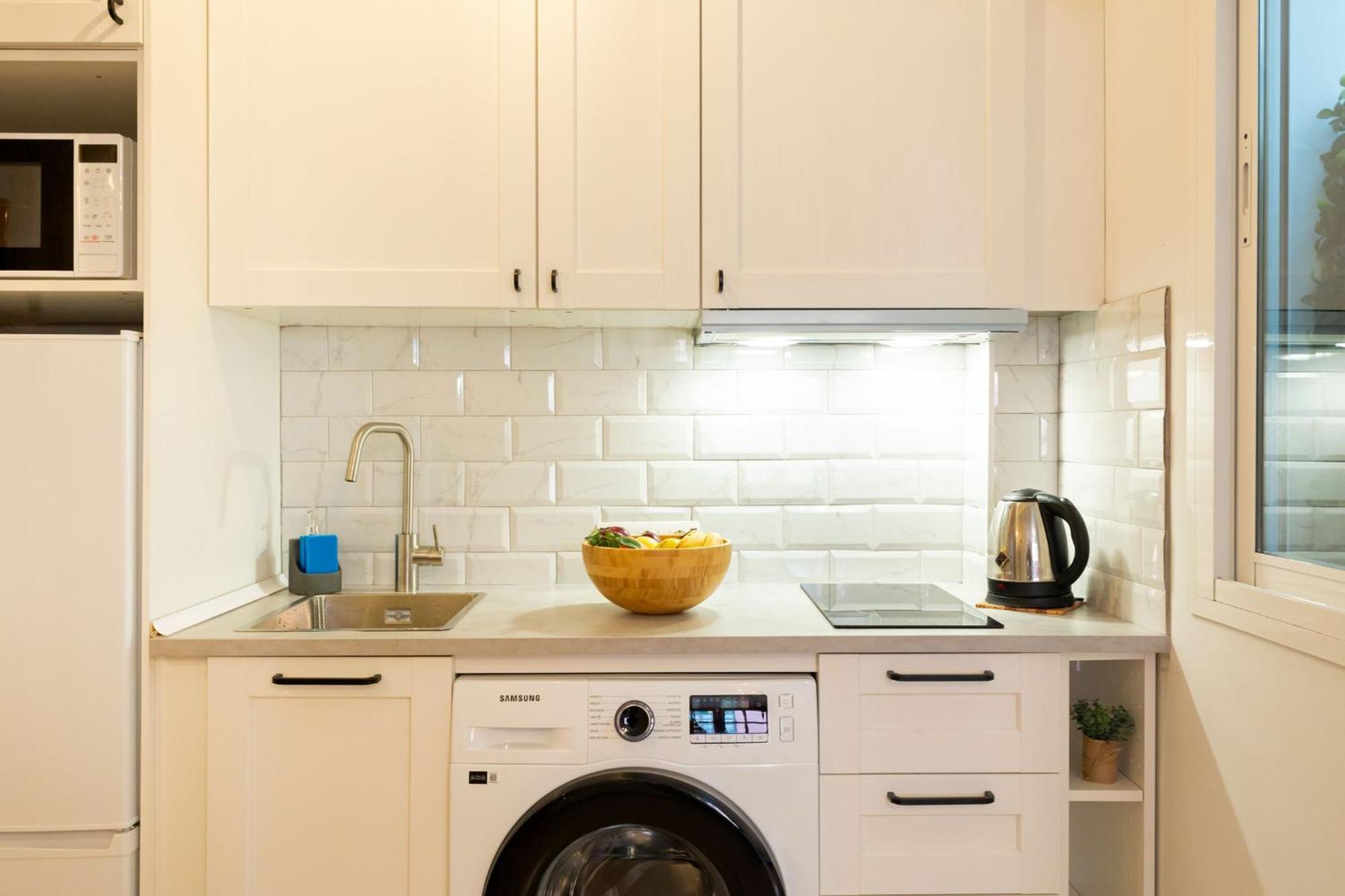Charming 2 Bedroom Apartment At San Marcos Plaza By Ocityzen セビリア エクステリア 写真