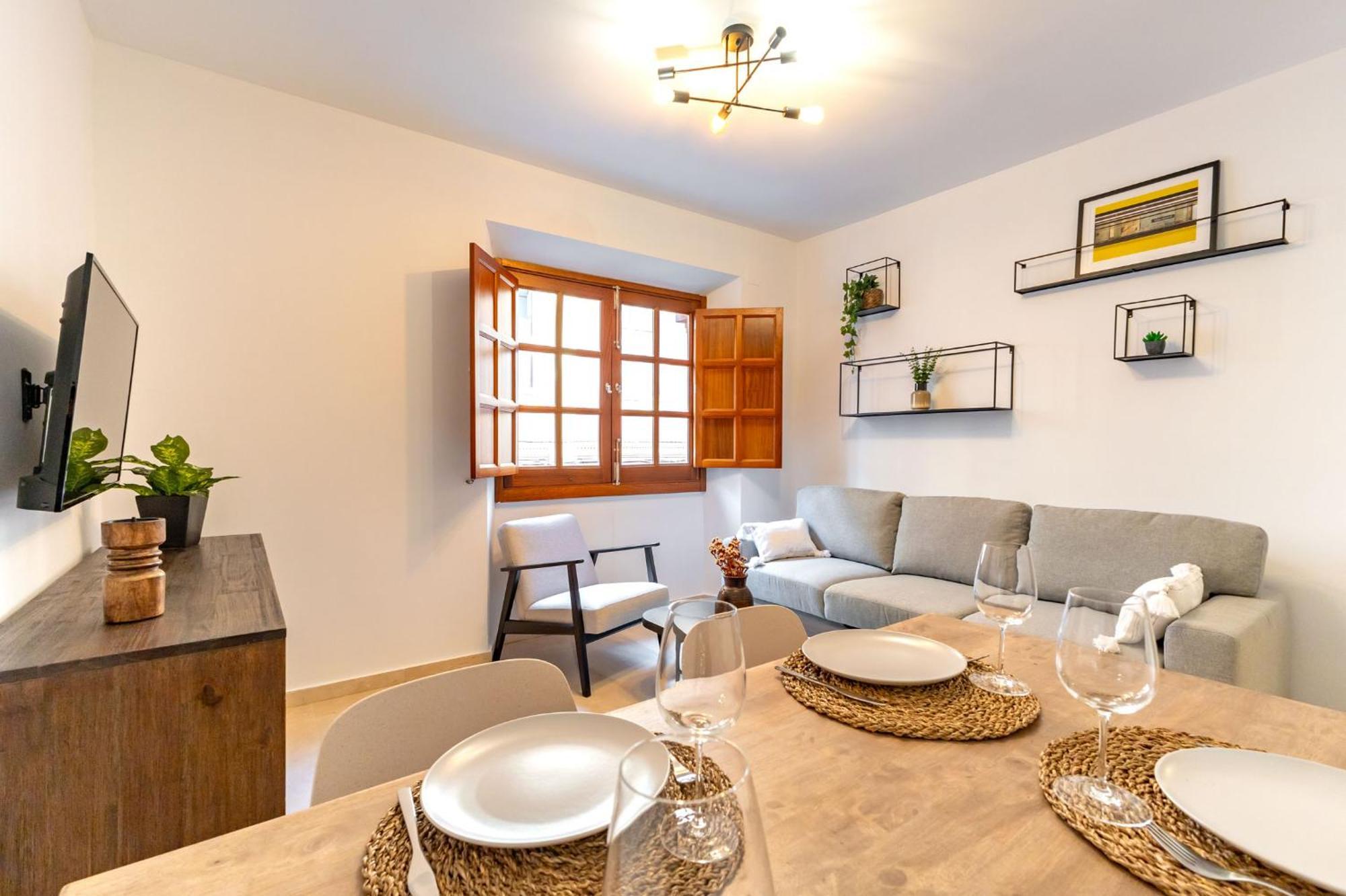 Charming 2 Bedroom Apartment At San Marcos Plaza By Ocityzen セビリア エクステリア 写真